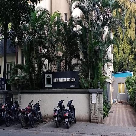 Hotel White House Pune Exterior photo