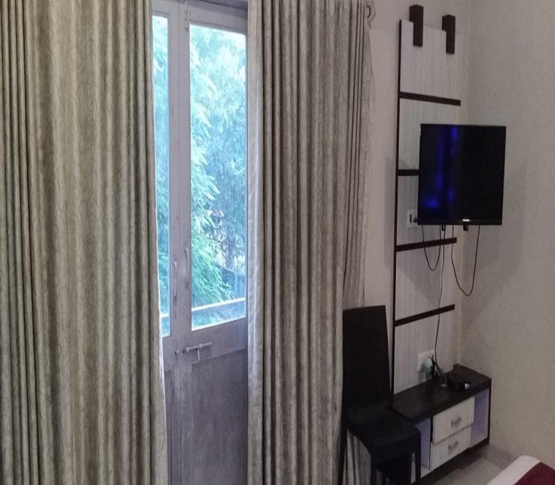 Hotel White House Pune Exterior photo