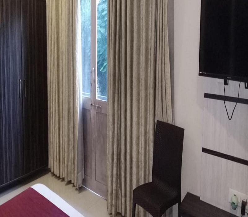 Hotel White House Pune Exterior photo